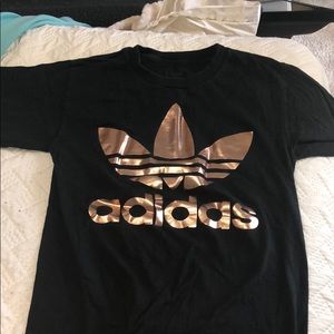 Adidas T-shirt